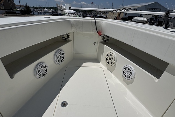 2016 SeaVee 39
