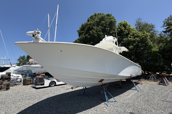 39ft SeaVee Yacht For Sale