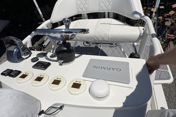 39ft SeaVee Yacht For Sale