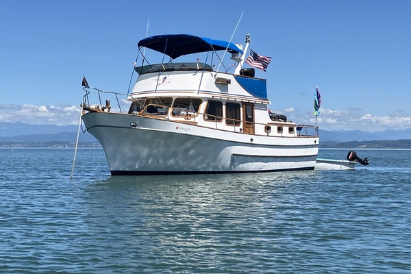 Abby Jo 40ft Ocean Alexander Yacht For Sale