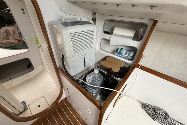 Adria 34ft J Boats Yacht For Sale