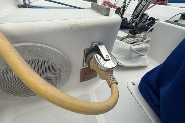 Adria 34ft J Boats Yacht For Sale
