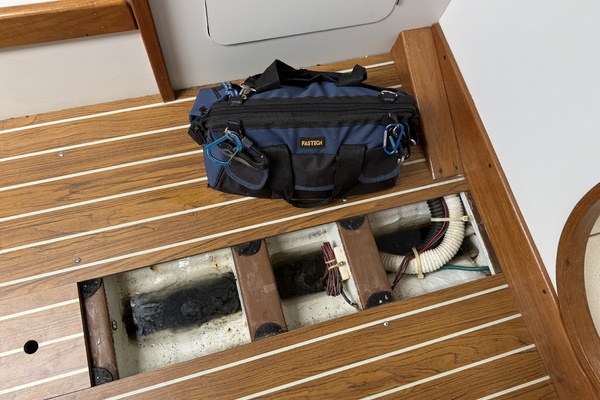 Adria 34ft J Boats Yacht For Sale