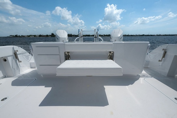 TORO 40ft Powercat Yacht For Sale