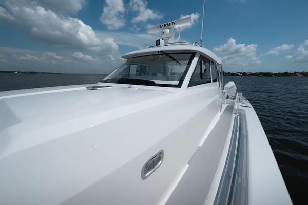 TORO 40ft Powercat Yacht For Sale