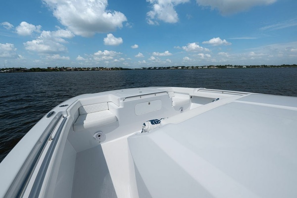 TORO 40ft Powercat Yacht For Sale