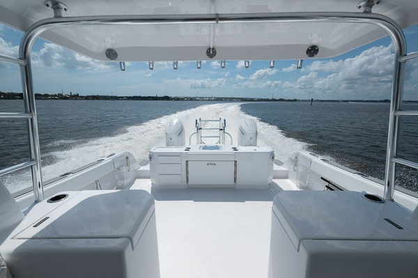 TORO 40ft Powercat Yacht For Sale