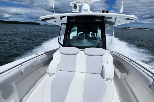 42ft HCB Yacht For Sale