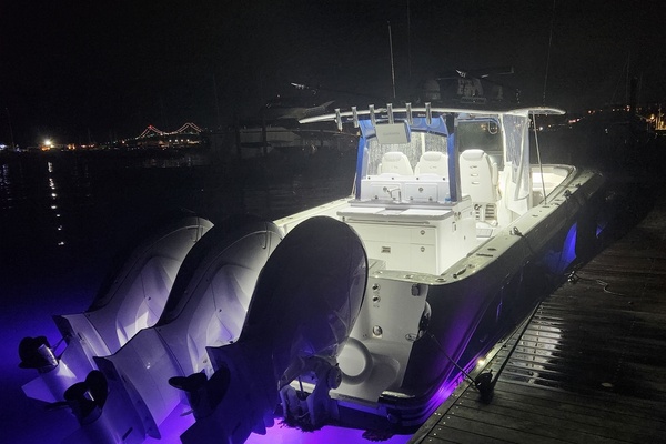 42ft HCB Yacht For Sale
