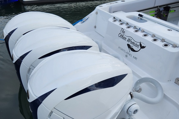 42ft HCB Yacht For Sale