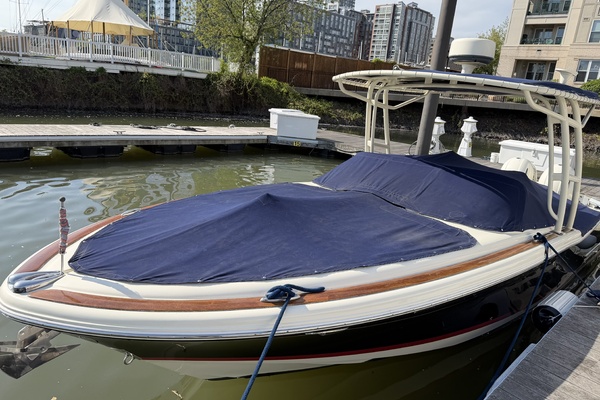 2016 Chris-Craft Calypso 26