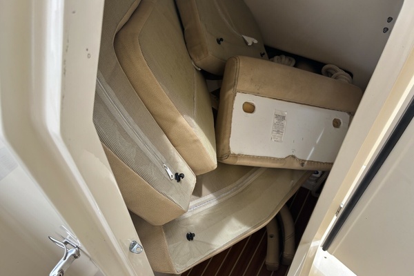 27ft Scout Yacht For Sale
