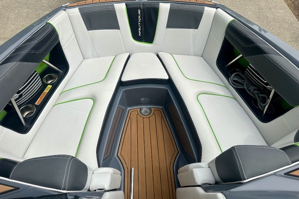 22ft Nautique Yacht For Sale