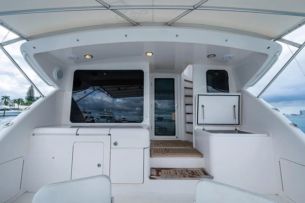 2006 Bertram 63
