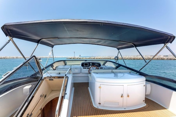 2000 Azimut 85