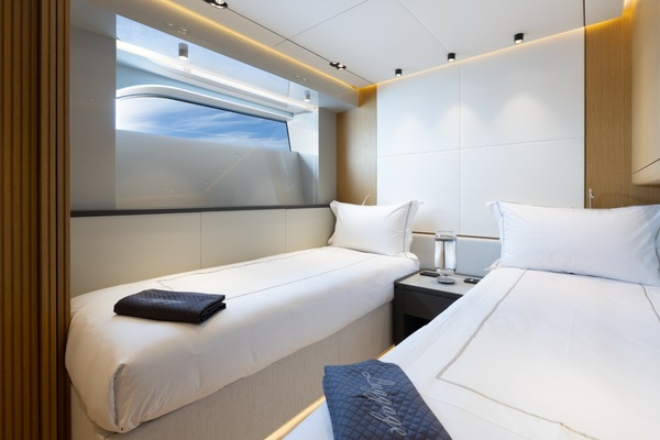 X ONE 98ft Extra Yachts Yacht For Sale