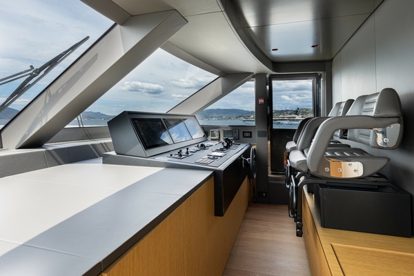 X ONE 98ft Extra Yachts Yacht For Sale
