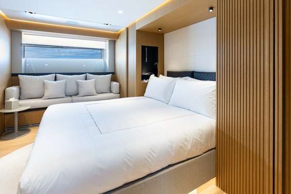 X ONE 98ft Extra Yachts Yacht For Sale