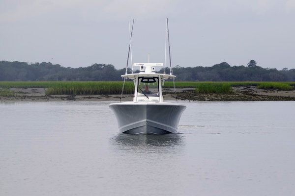 BIG DEAL 34ft Regulator Yacht For Sale