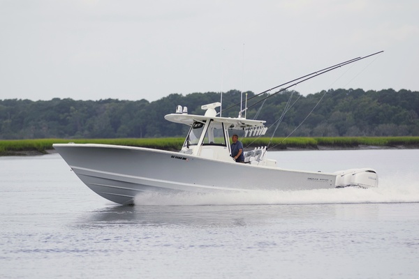 BIG DEAL 34ft Regulator Yacht For Sale