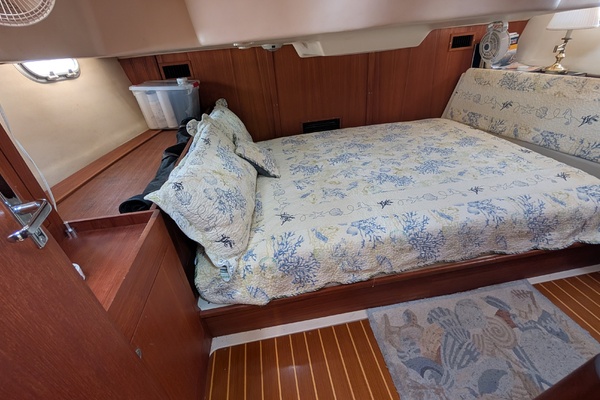 Dream Catcher 41ft Hunter Yacht For Sale