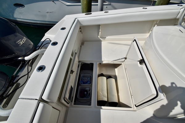 30ft Jupiter Yacht For Sale