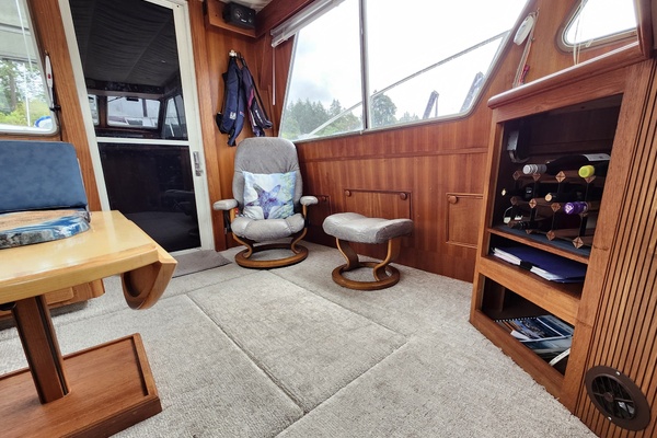 2nd Time Around 34ft Tollycraft Yacht For Sale