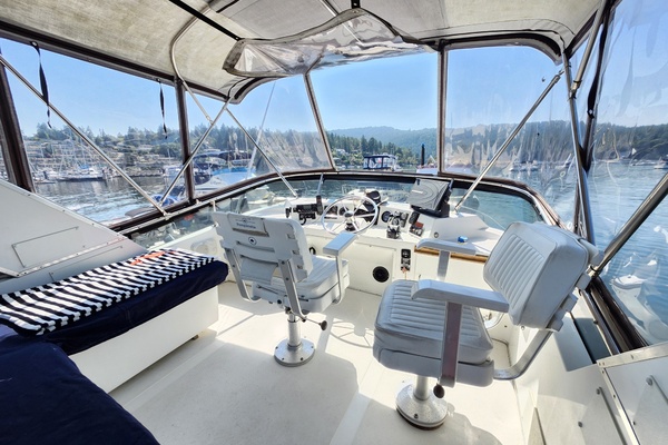 2nd Time Around 34ft Tollycraft Yacht For Sale