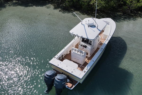 26ft Regulator Yacht For Sale