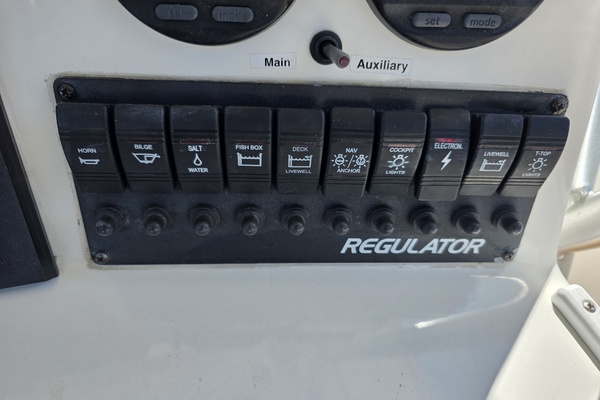 26ft Regulator Yacht For Sale
