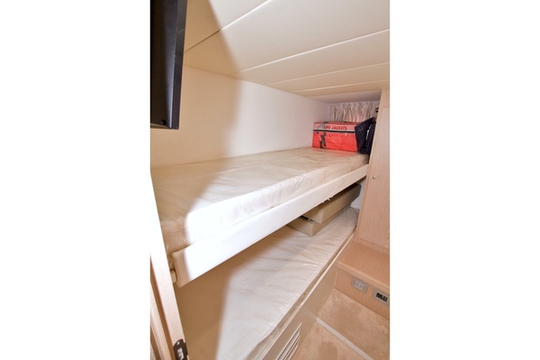 SESAME 62ft Ferretti Yachts Yacht For Sale