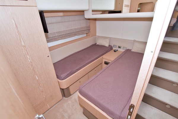 SESAME 62ft Ferretti Yachts Yacht For Sale