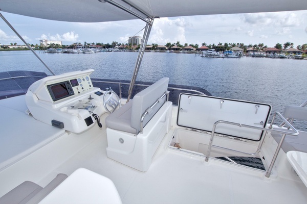 SESAME 62ft Ferretti Yachts Yacht For Sale