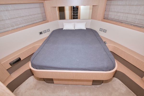 SESAME 62ft Ferretti Yachts Yacht For Sale