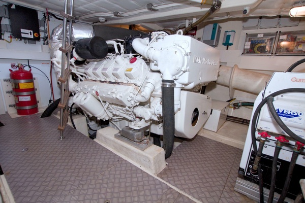 SESAME 62ft Ferretti Yachts Yacht For Sale