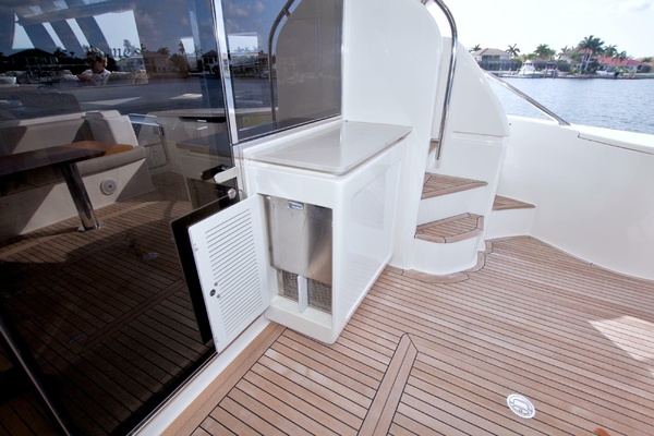 SESAME 62ft Ferretti Yachts Yacht For Sale