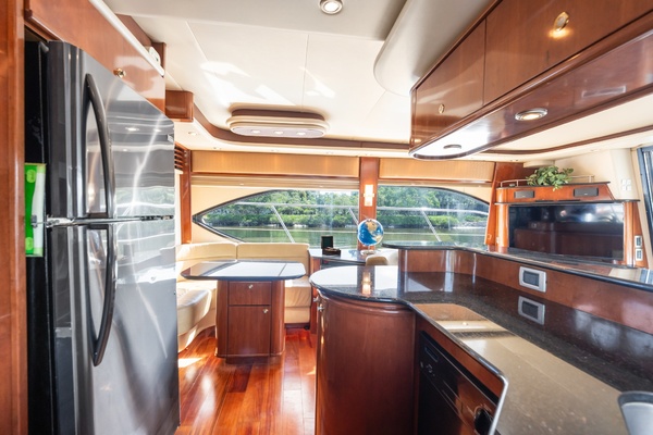 Carolilna II 58ft Meridian Yacht For Sale