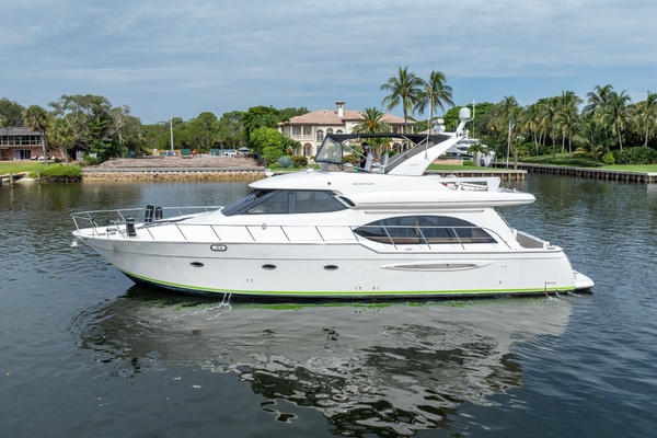 Carolilna II 58ft Meridian Yacht For Sale