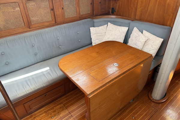 Leeward 41ft Bristol Yacht For Sale