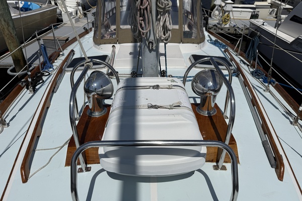 Leeward 41ft Bristol Yacht For Sale