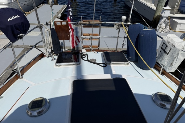 Leeward 41ft Bristol Yacht For Sale