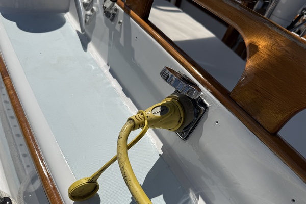 Leeward 41ft Bristol Yacht For Sale