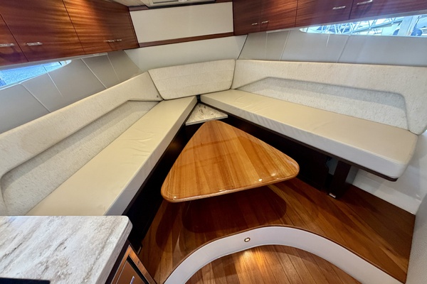 FAIS DO DO 41ft Pursuit Yacht For Sale