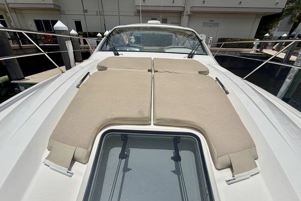 FAIS DO DO 41ft Pursuit Yacht For Sale
