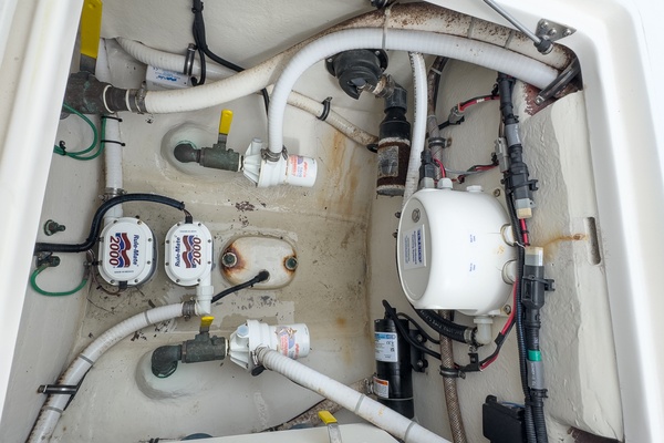 Flooring It 38ft Jupiter Yacht For Sale