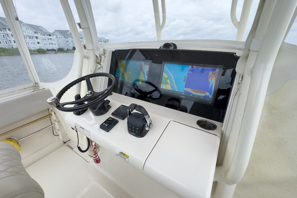 Flooring It 38ft Jupiter Yacht For Sale