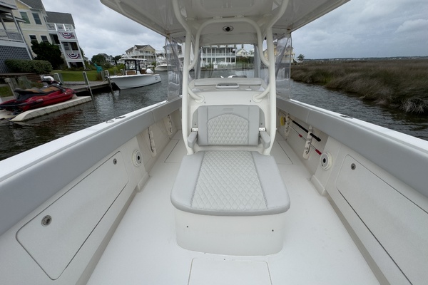 Flooring It 38ft Jupiter Yacht For Sale