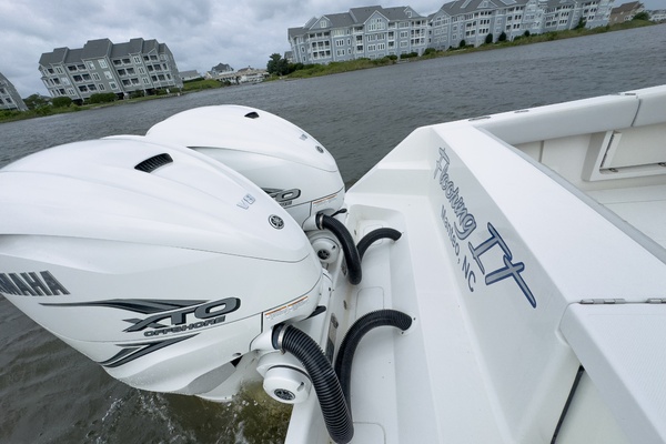 Flooring It 38ft Jupiter Yacht For Sale