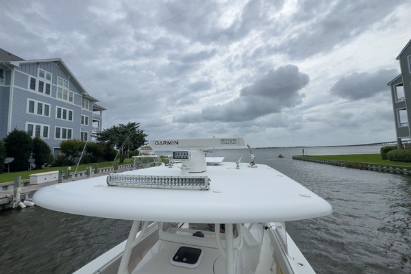 Flooring It 38ft Jupiter Yacht For Sale