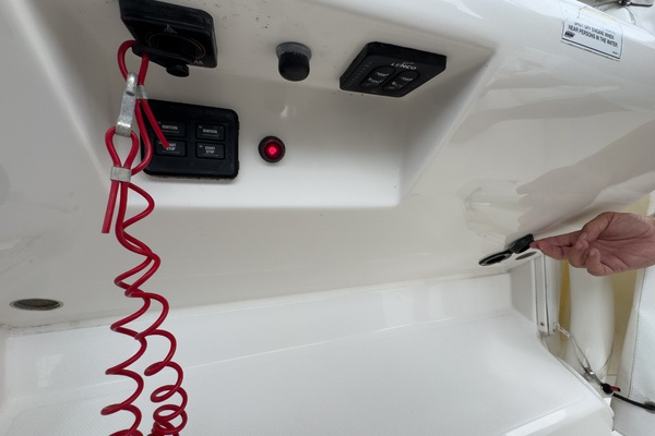 Flooring It 38ft Jupiter Yacht For Sale